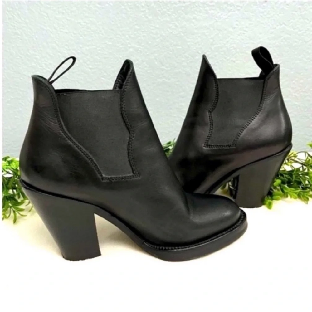 Acne Studios Women's Black Leather High Heel Chelsea Boot Size 37 - Picture 3 of 12